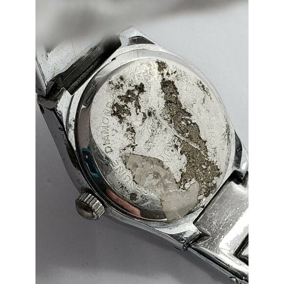 Croton Women\'s Watch 22mm White MOP Dial main image 8